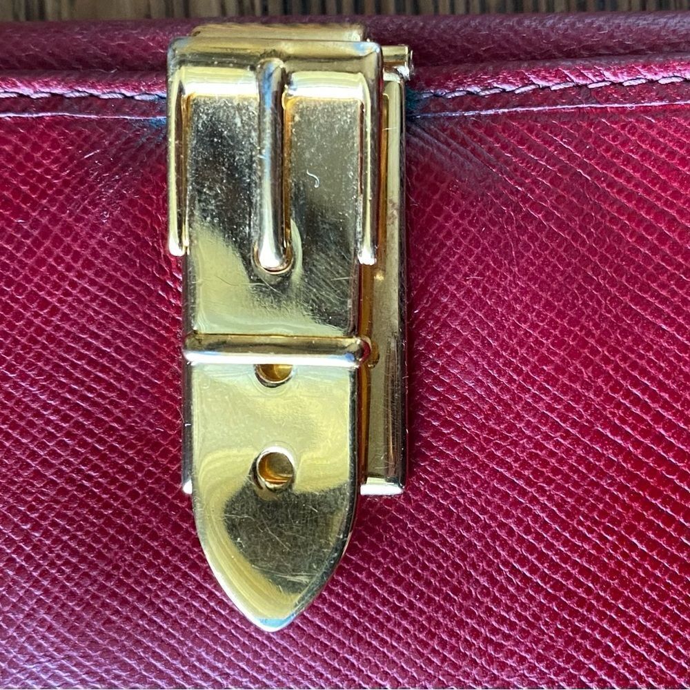 Authentic GUCCI Red Leather Long Slim Double-Sided Wallet w/ COA. Quiet Luxury - Picture 14 of 15